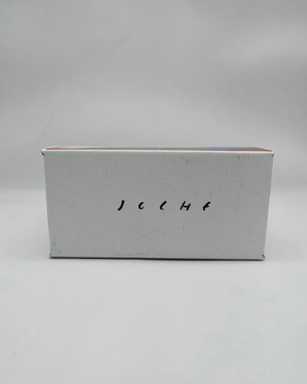 BOBBLEHEADS  /  DISCUSIÓN EN LA COCINA 2025©